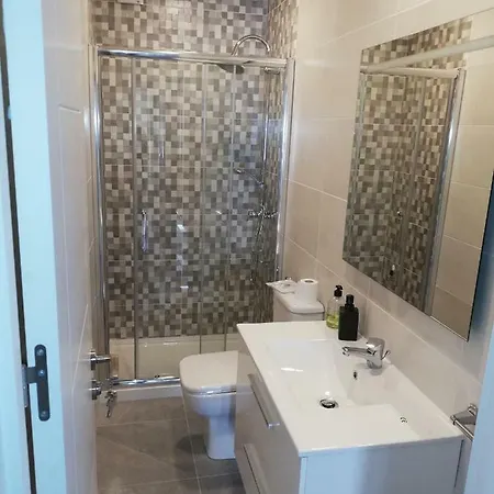 Residencia Compostela 2 Couette-café