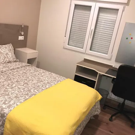 Residencia Compostela 2 Bed and breakfast Santiago de Compostela