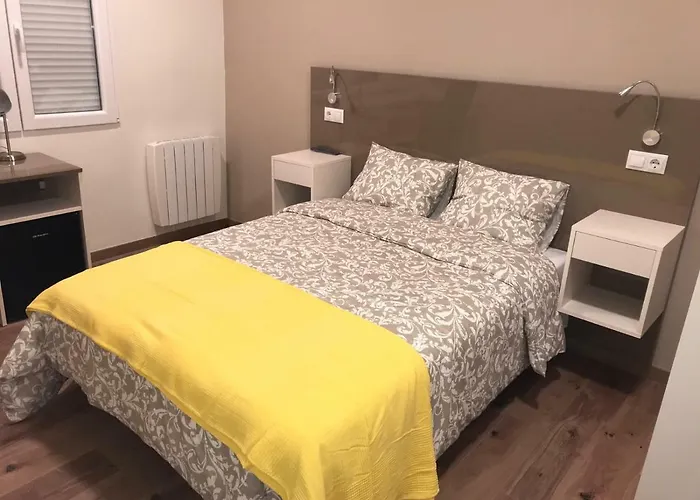 Residencia Compostela 2 سانتياغو دي كومبوستيلا
